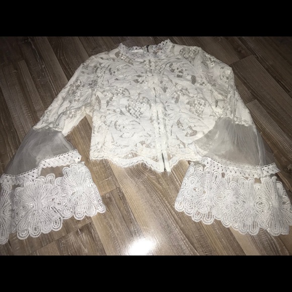 Lace crop top - Picture 2 of 4